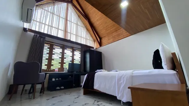 kamar penginapan drini hills